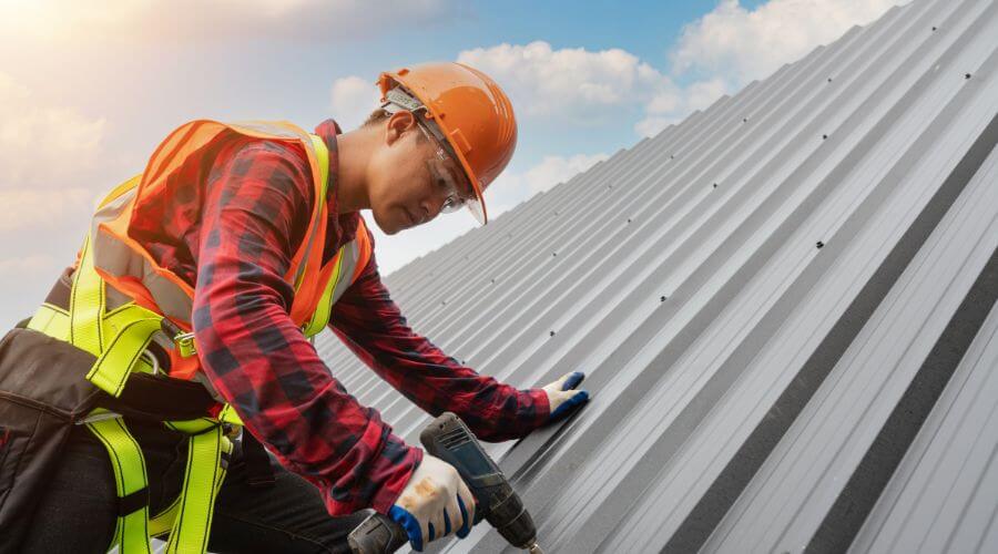 Professional gutter cleaning in Mountain View, OK